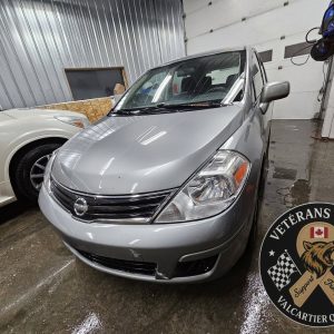 2011 Nissan Versa SL Manuelle