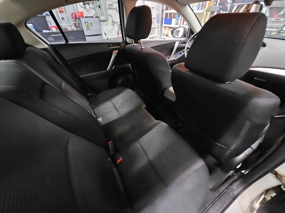 2013 Mazda3 GS-SKY Manuelle - Image 9