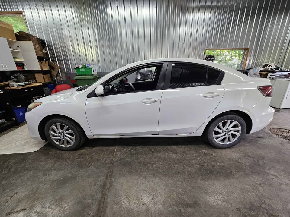 2013 Mazda3 GS-SKY Manuelle - Image 4