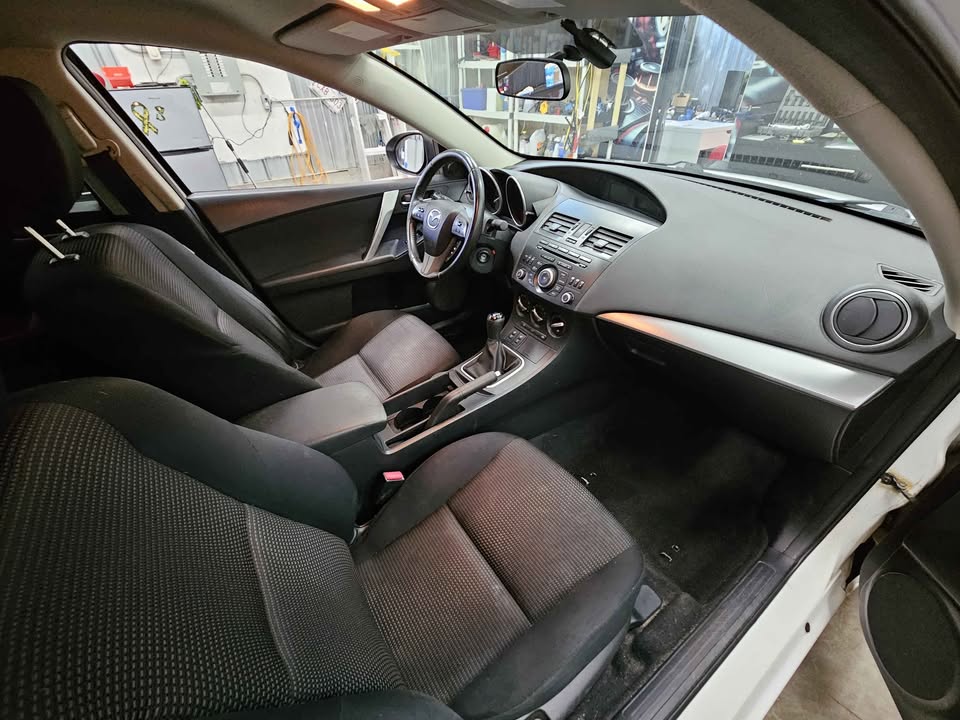 2013 Mazda3 GS-SKY Manuelle - Image 8