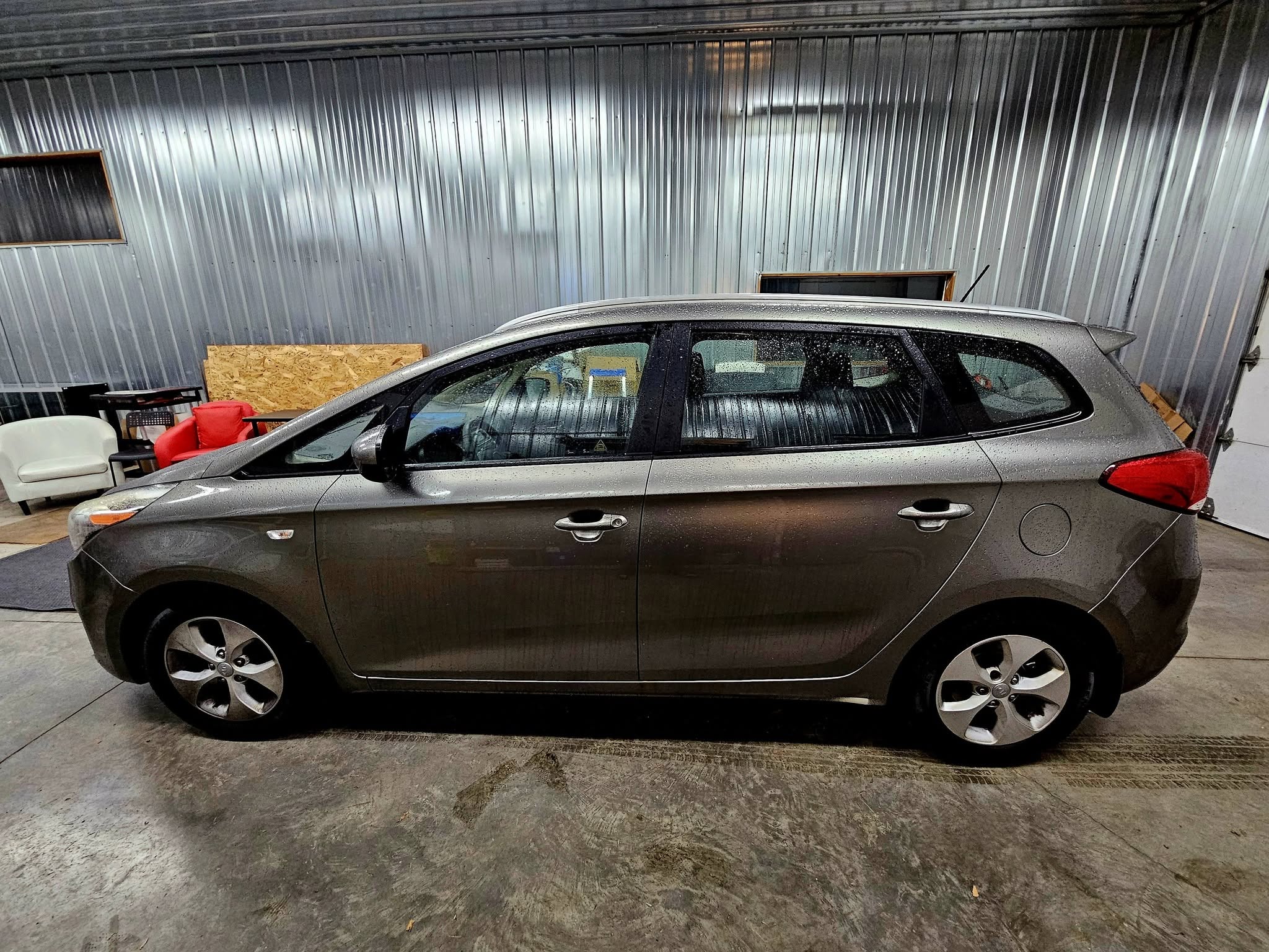 2015 Kia Rondo GDI - Image 4