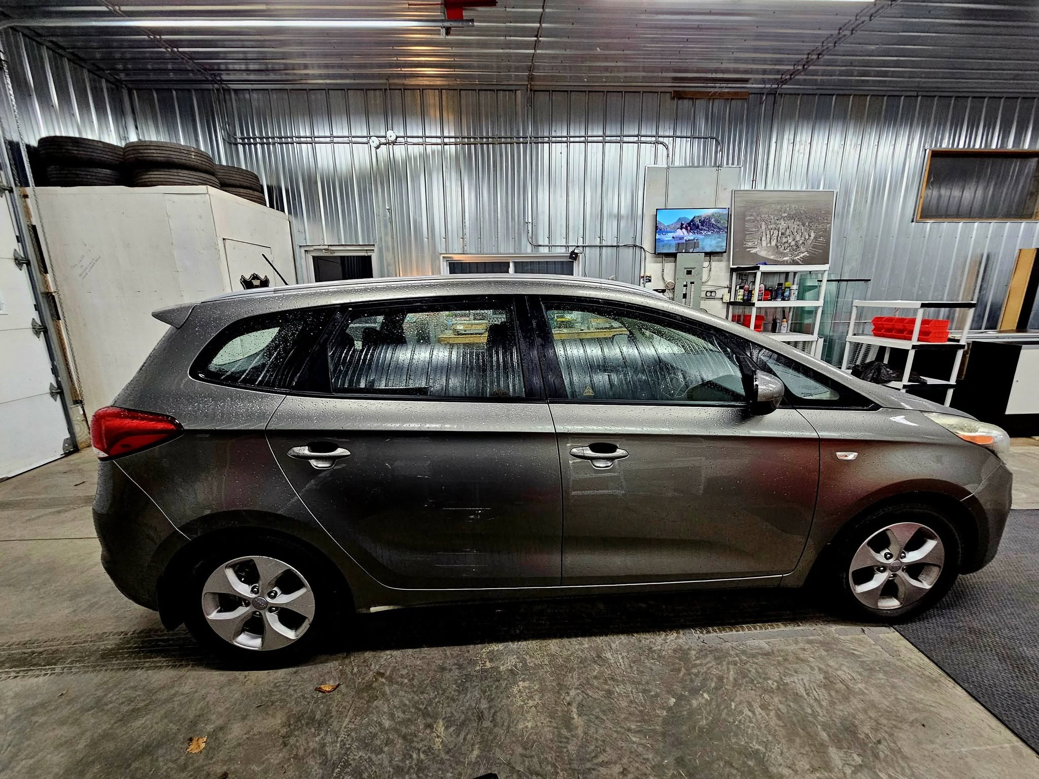 2015 Kia Rondo GDI - Image 5