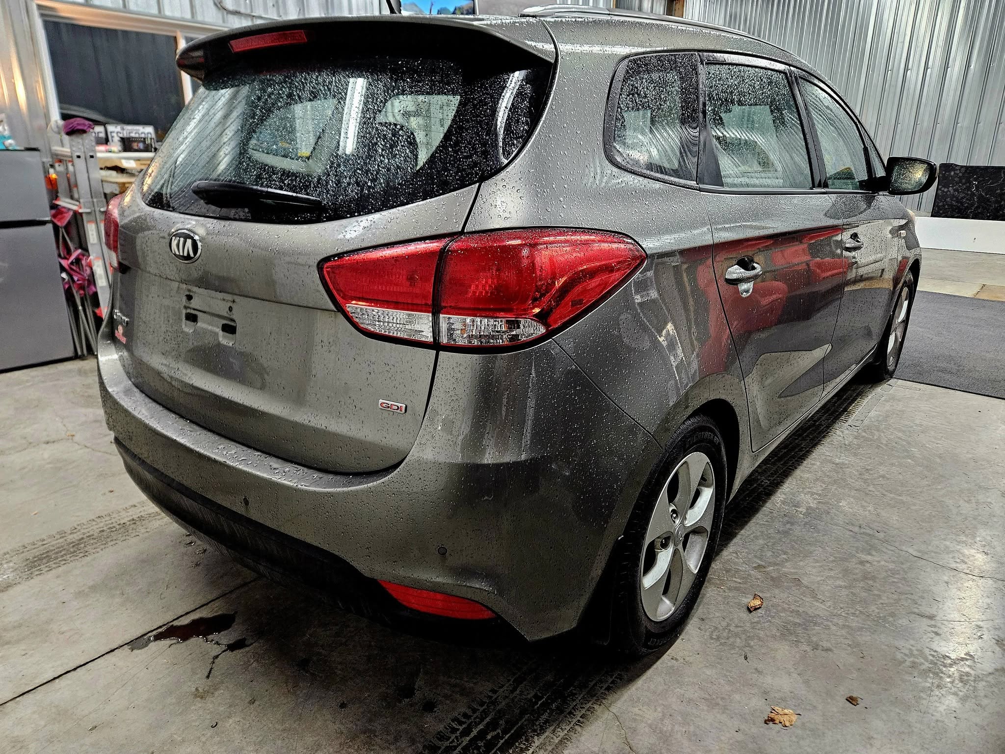 2015 Kia Rondo GDI - Image 6
