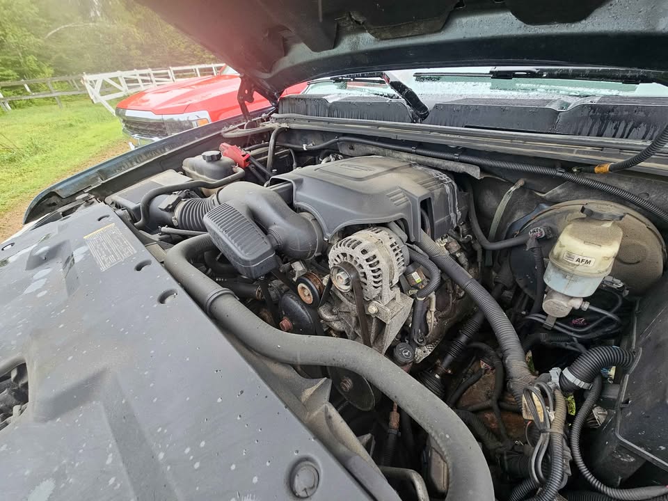 2010 Chevrolet Silverado 1500 LT 4x4 - Image 8