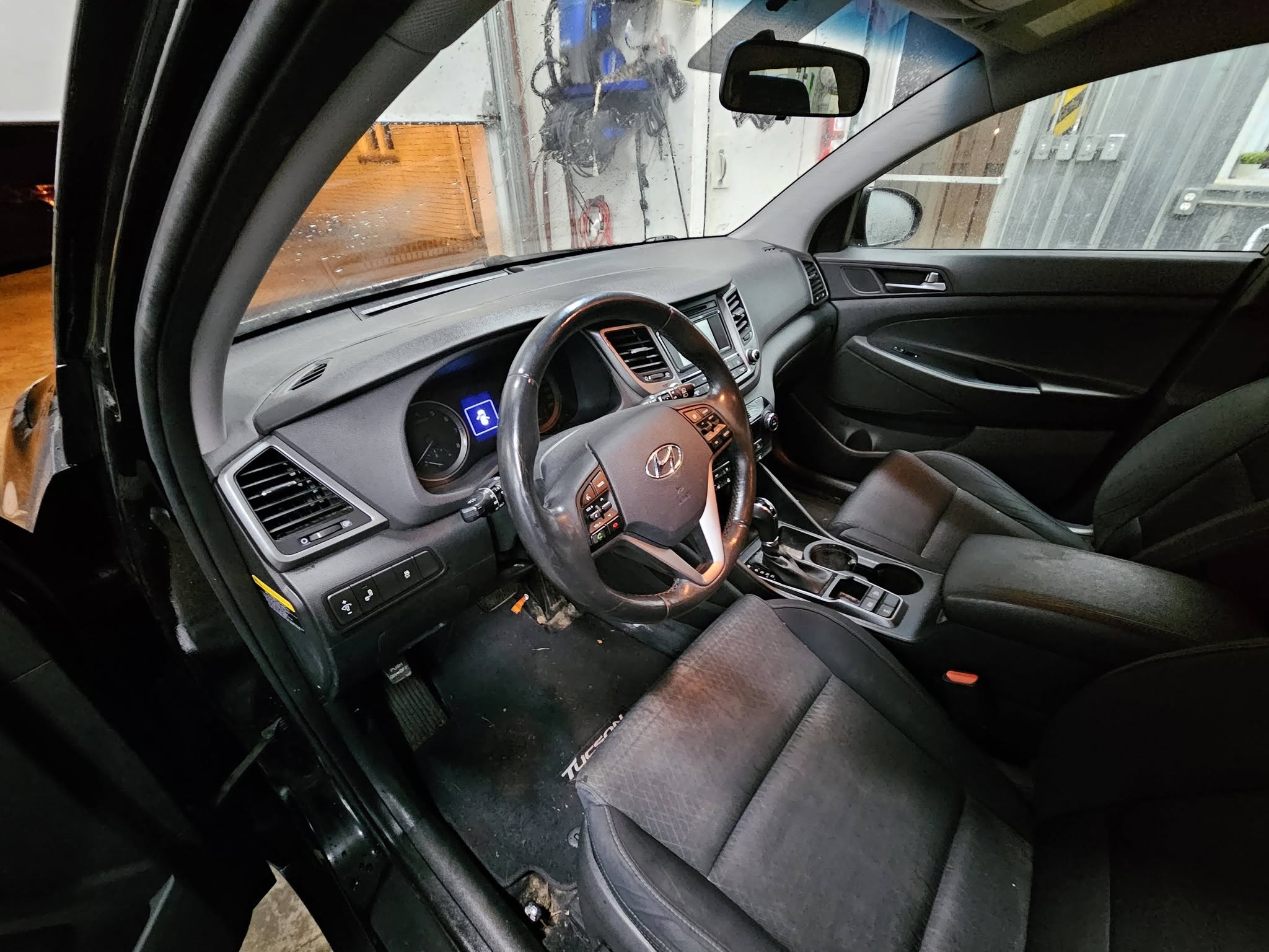 2016 Hyundai Tucson Premium 1.6L Turbo AWD - Image 6