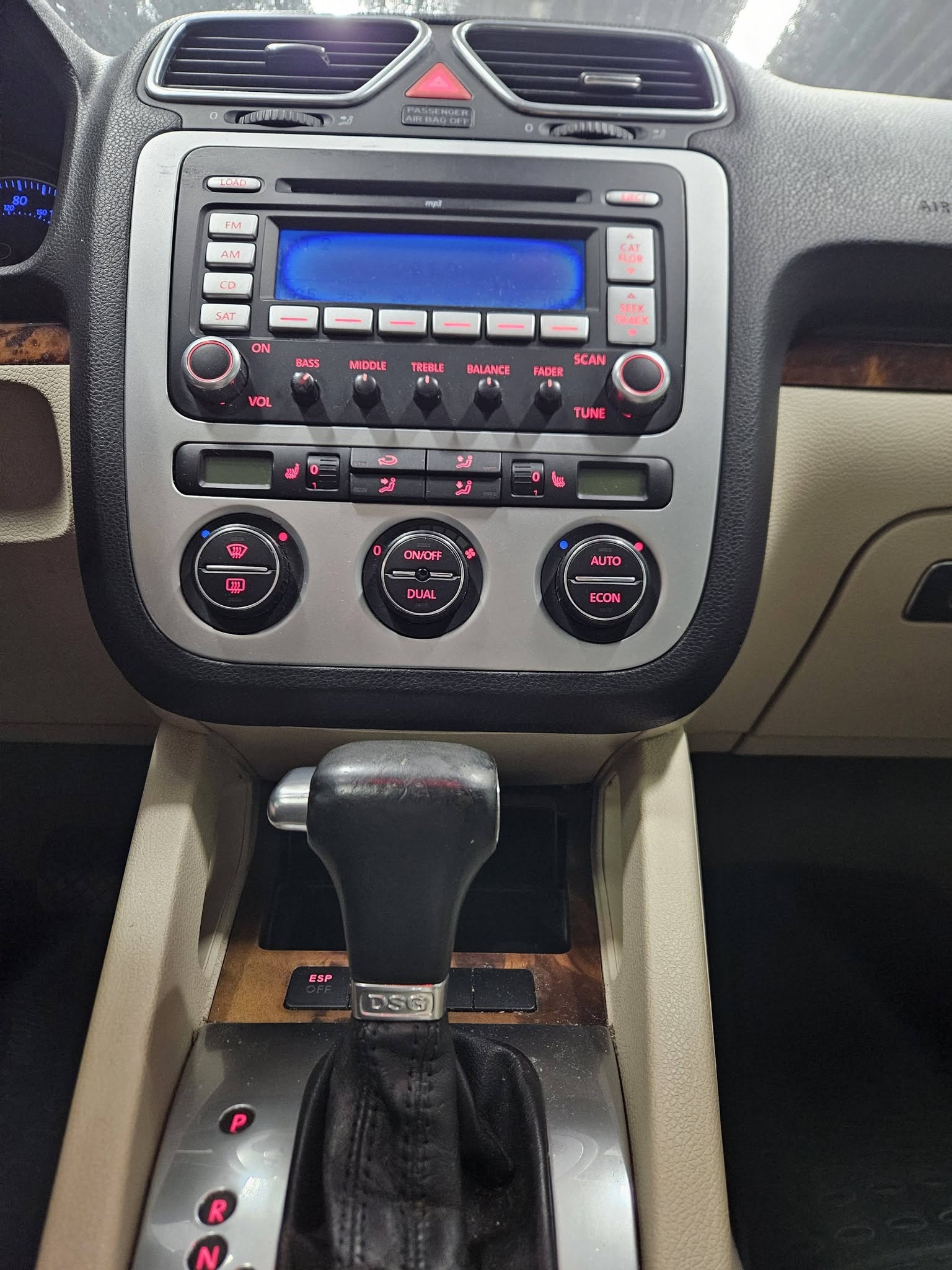 2007 Volkswagen Eos 2.0T Cabriolet - Image 10