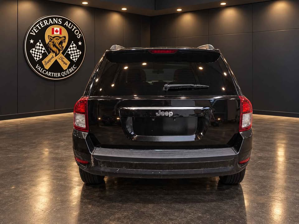 2014 Jeep Compass North - Image 6